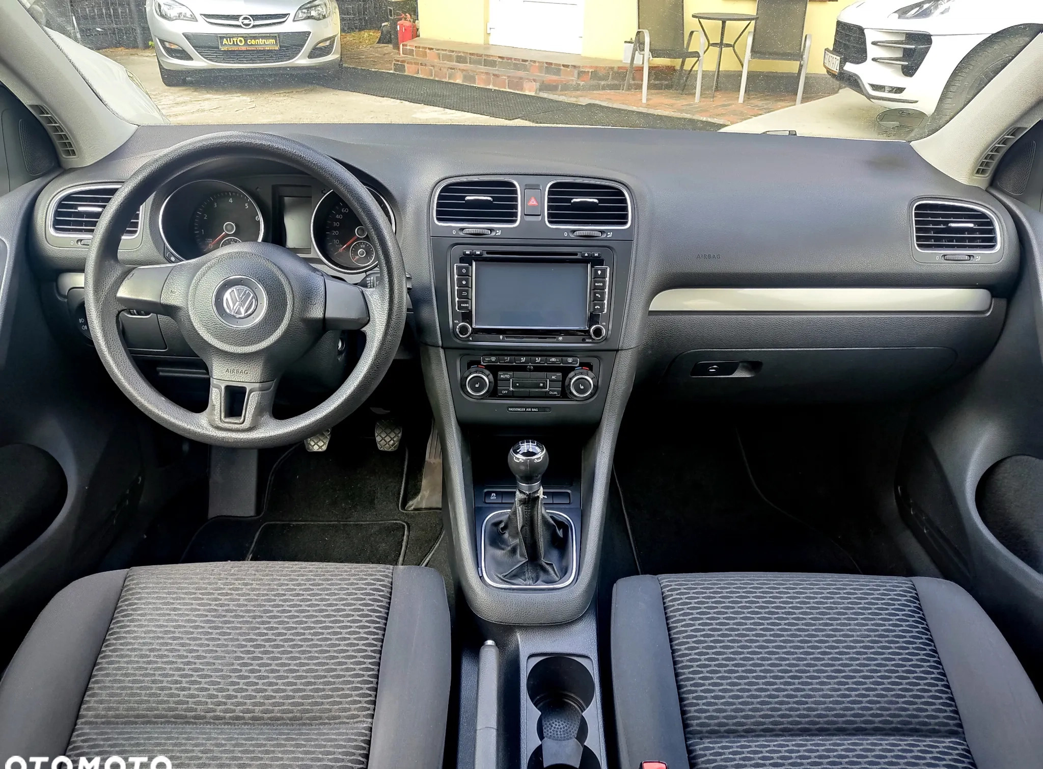 Volkswagen Golf cena 23900 przebieg: 208000, rok produkcji 2010 z Gryfino małe 29